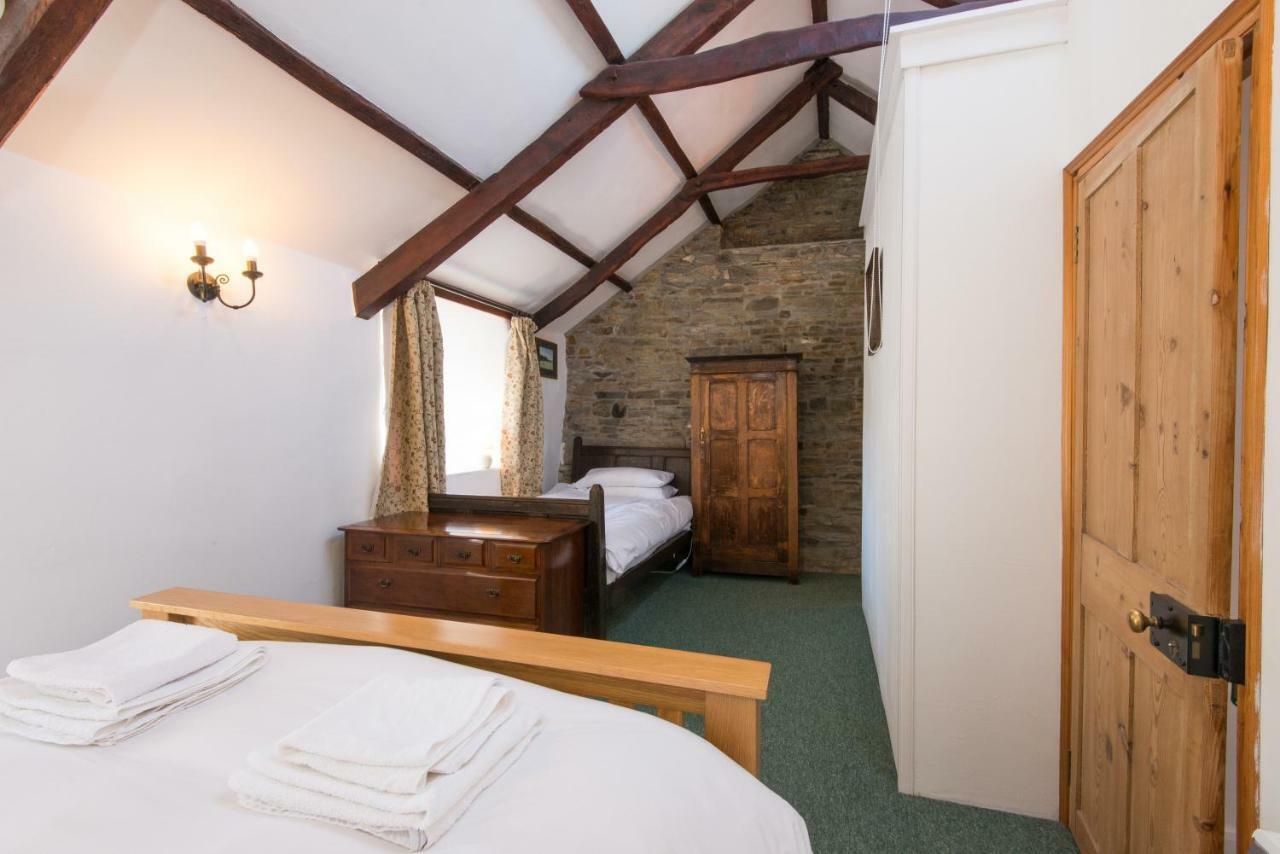 Hallagather Farmhouse Crackington Haven Buitenkant foto