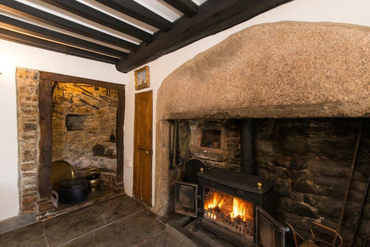 Hallagather Farmhouse Crackington Haven Buitenkant foto